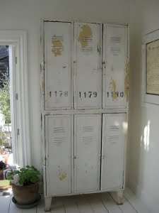 Vintage-Forvaring-metallskap