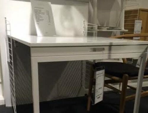 Fällbart String-skrivbord